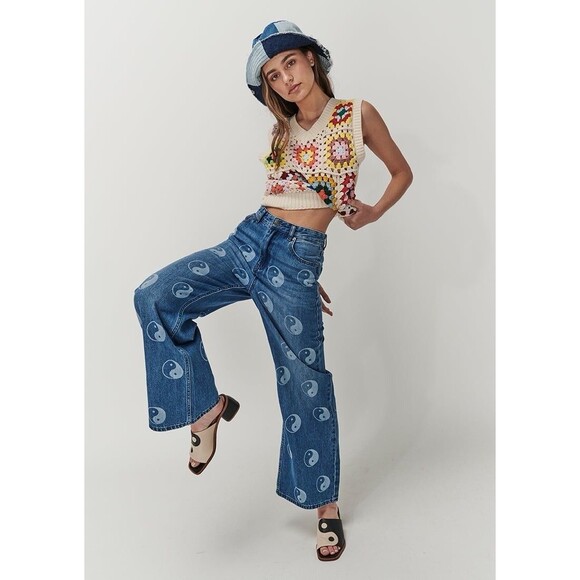 Ghanda Jeans Size 6 Ying Yang Beach Stamp Blue Wide Leg - Picture 1 of 16